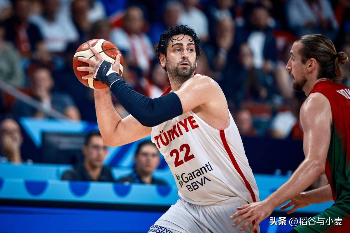 英雄联盟官网-包含新奥尔良鹈鹕迎欧篮联关键赛，冲刺阶段手感冰凉，质疑声仍在，轮换策略成焦点的词条