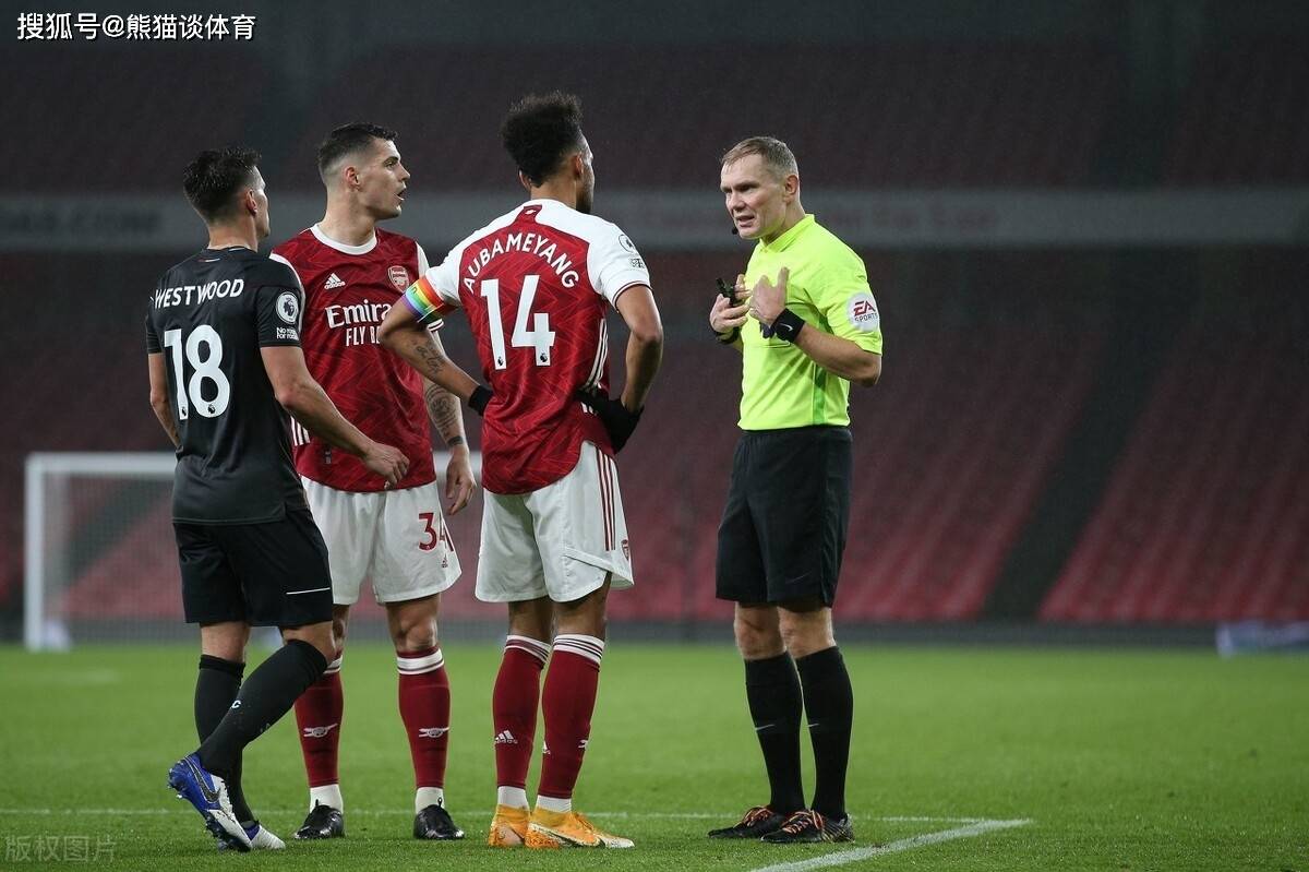 包含转折点上海海港状态回暖，欧冠窗口期攻防权衡，信心回归，更衣室氛围转暖的词条