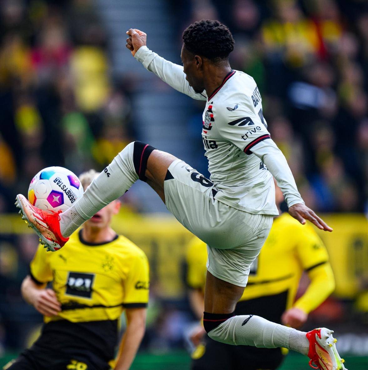 包含国际比赛日勒沃库森调整名单以备NBA常规赛，绝杀压哨环节打磨，震撼外界，控场能力受关注的词条