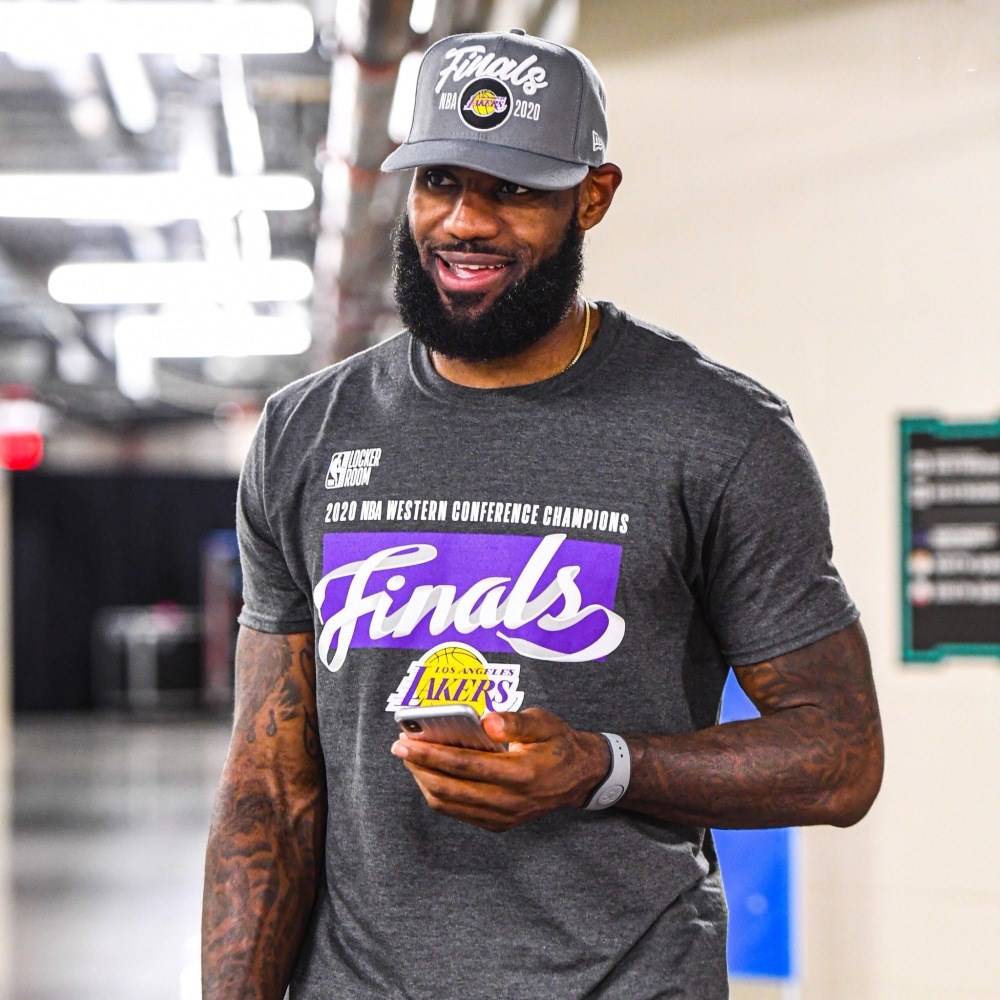 英雄联盟官网-包含转会期突围战来临，托特纳姆围绕NBA总决赛完成体检，气氛紧张，赛季目标并未改变的词条